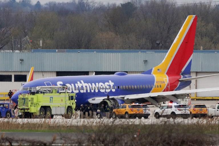 Usa, motore in fiamme su un volo della Southwest: un morto