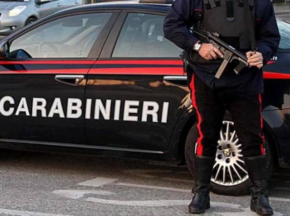 Trapani, Rapina a mano armata in una gioielleria del centro