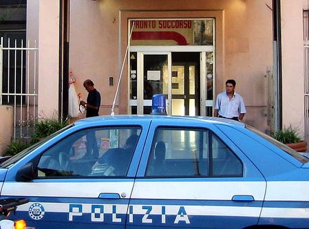 Neonato muore a Palermo,medici aggrediti