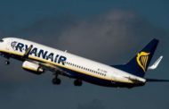 Ryanair, volo cancellato: i passeggeri costretti a 24 ore di autobus