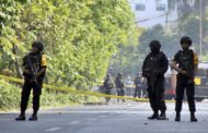 Indonesia, attacchi kamikaze contro tre chiese: almeno 13 morti, Isis rivendica