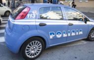 Piacenza, uccide la moglie con tre coltellate alla gola davanti al figlio di 17 anni