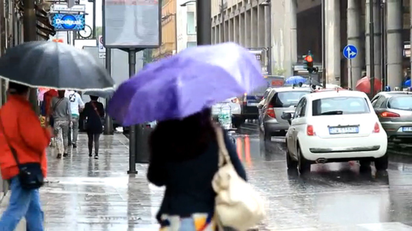 Meteo, maggio arriva col maltempo: allerta gialla sulla Sicilia