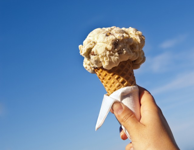 Compra un cono gelato in un bar di Palermo e dentro ci trova un dito mozzato