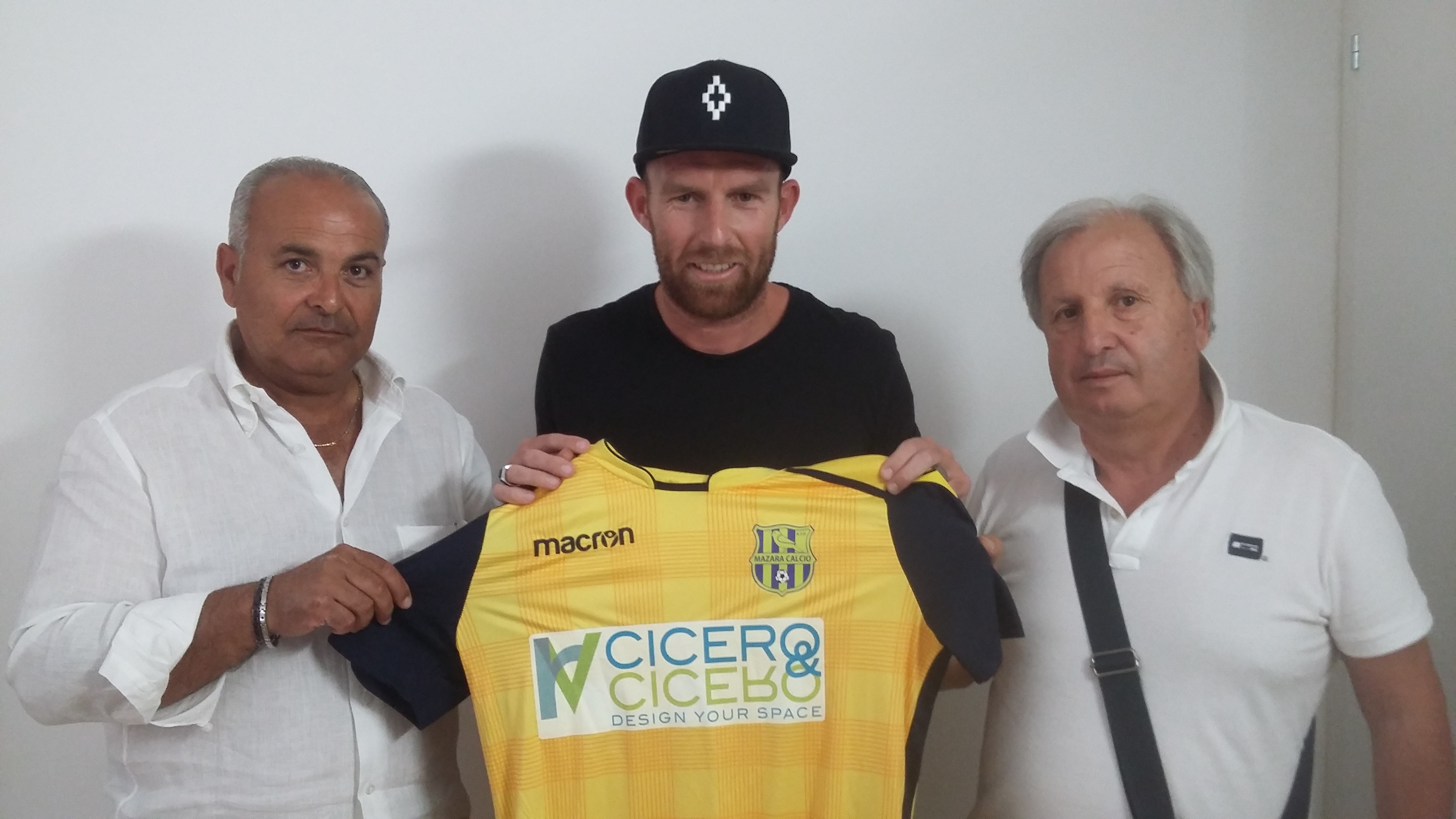 MAZARA CALCIO, altro colpo!  Il centrocampista Claudio Lamia vestirà la maglia canarina