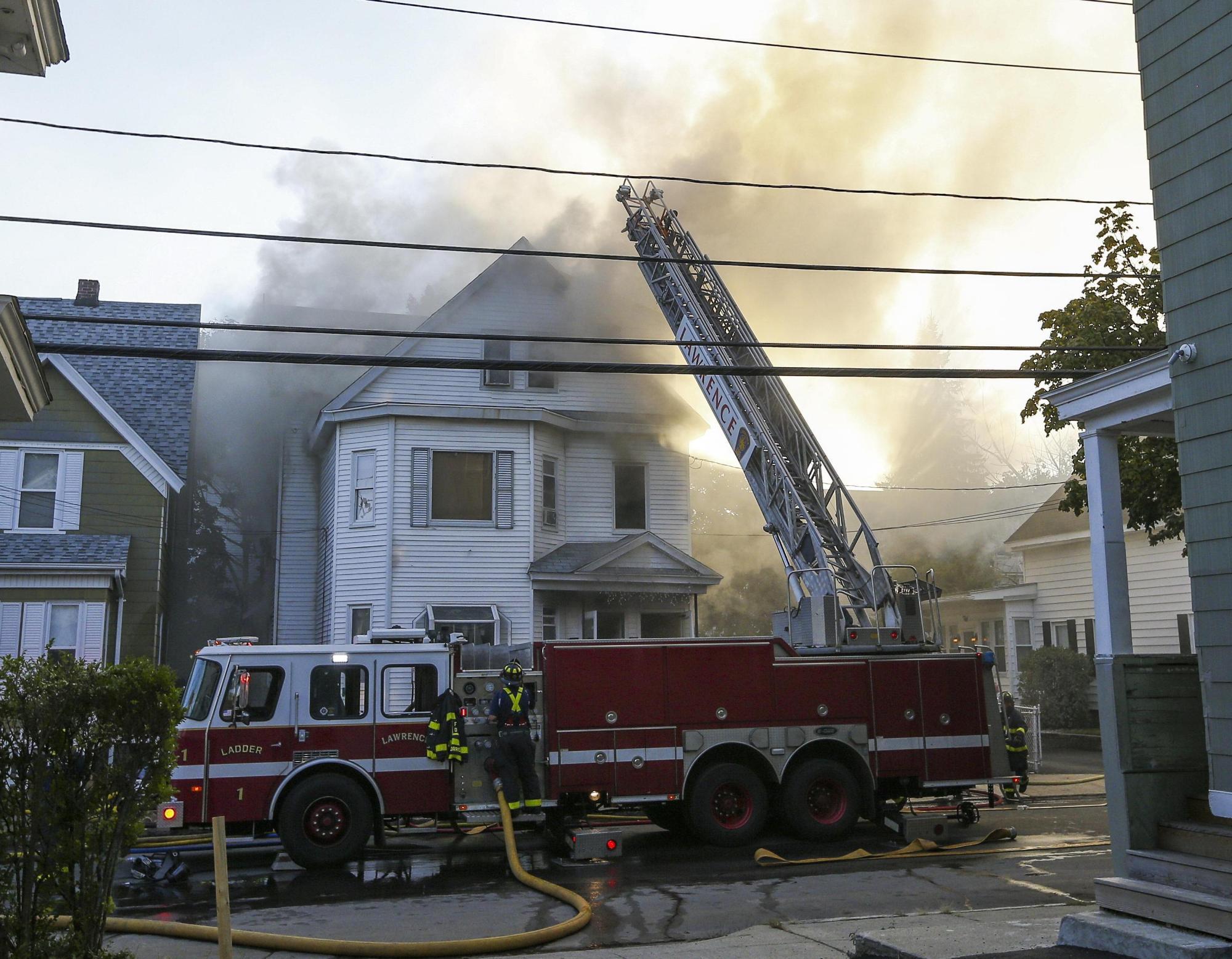 Massachusetts, esplosioni di gas in tre città: 1 morto, 16 feriti