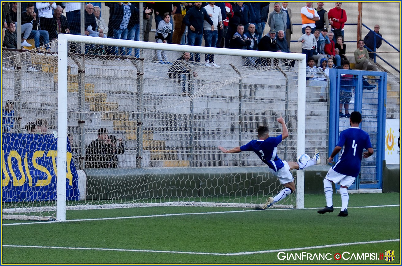 Marsala - Mazara 1-0 Un autogol regala la vittoria agli azzurri