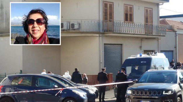 Omicidio a Giarre, sessantenne uccisa dall'ex marito che si suicida