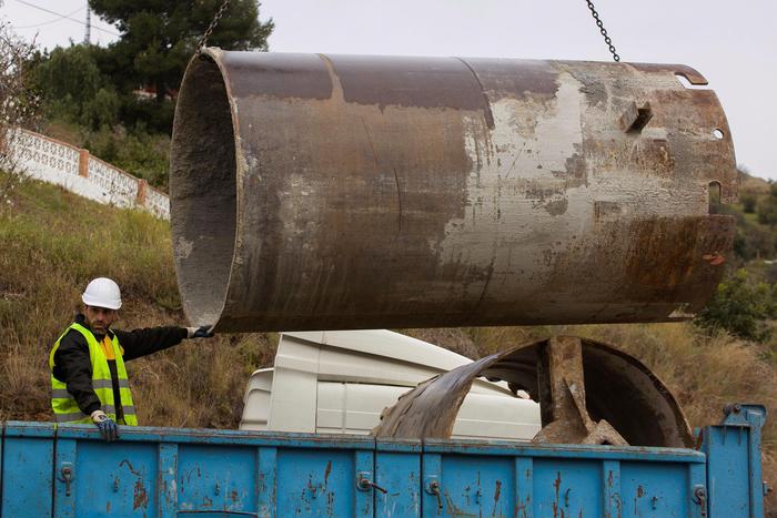 Bambino di due anni caduto nel pozzo, lavori rallentati