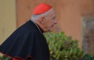 Abusi, Theodore McCarrick ridotto allo stato laicale da Papa Francesco