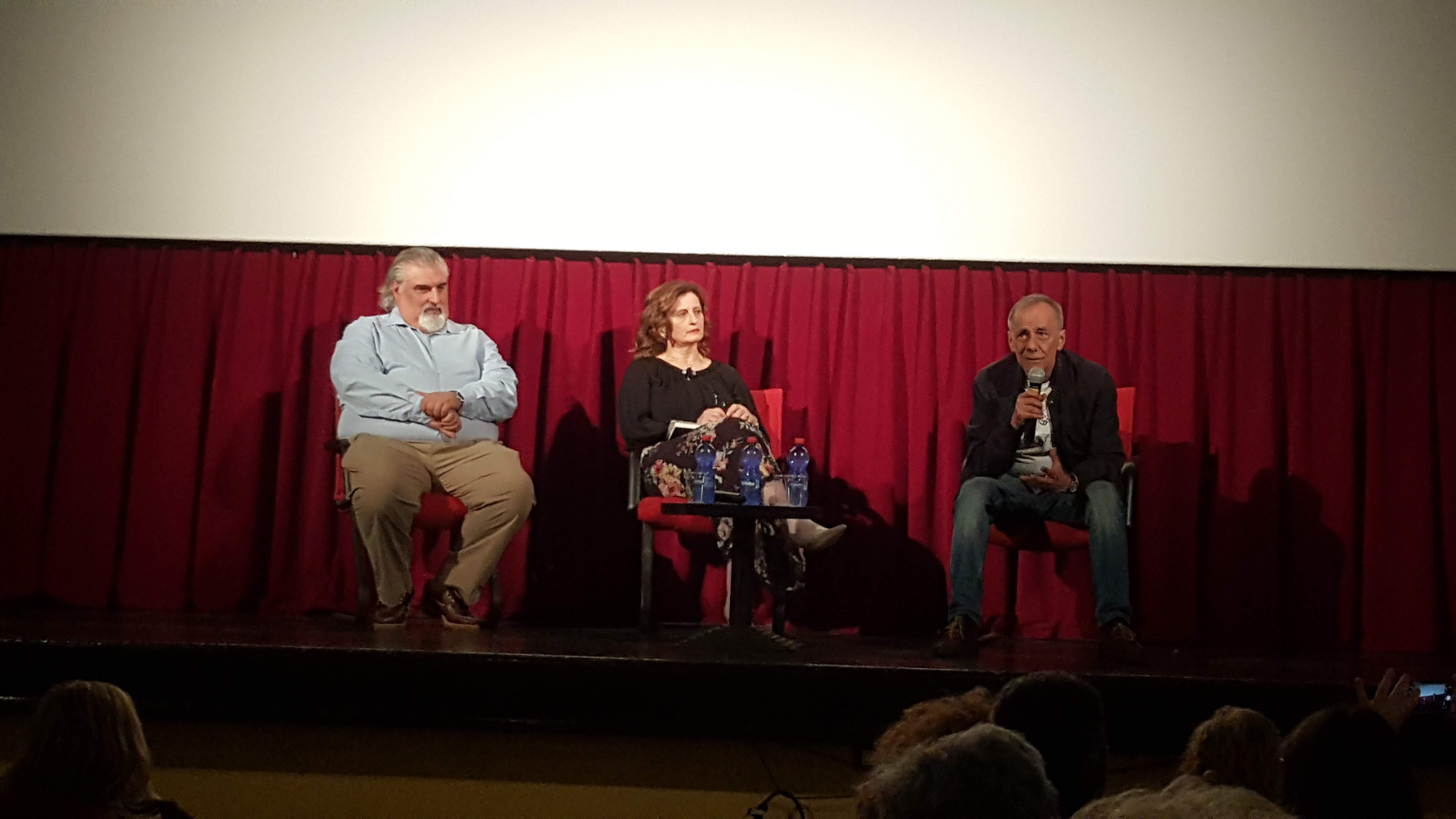 Mazara. Grande successo di pubblico al Teatro Rivoli per la tappa siciliana del tour di Roberto Vecchioni 