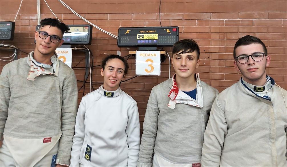 Circolo schermistico Mazarese: CIRCUITO EUROPEO U17: ELENA ALBIOLO, ANDREA E CLAUDIO GUARDALA’ E SALVATORE PUGLIESE IN PARTENZA PER GODOLLO (HUN)