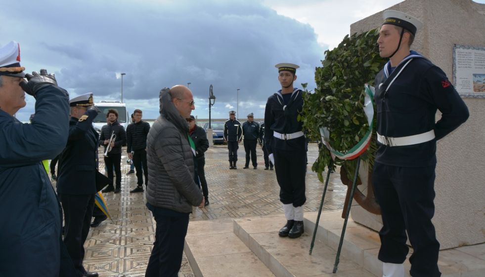 Mazara. Giornata dei Marinai scomparsi in mare: ricordate le vittime di 13 naufragi. Omaggiati inoltre i caduti di Nassiriya