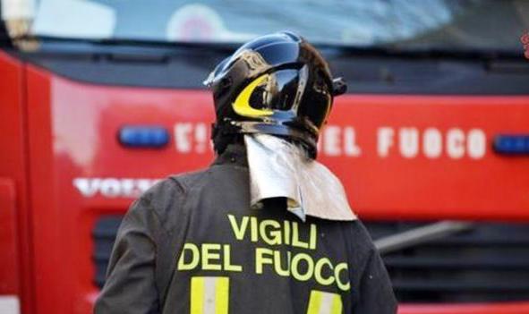 Mazara. Incendio nel palazzo dove vive la famiglia del Ministro della Giustizia Bonafede