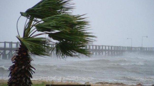 Venti forti e mareggiate in arrivo, allerta gialla in Sicilia