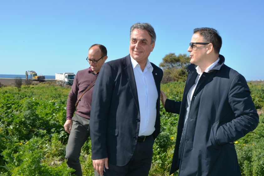 Mazara. Dragaggio porto, al via i lavori propedeutici di pulitura delle aree di colmata