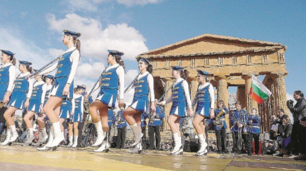 Coronavirus, il sindaco di Agrigento: sospeso il Mandorlo in Fiore