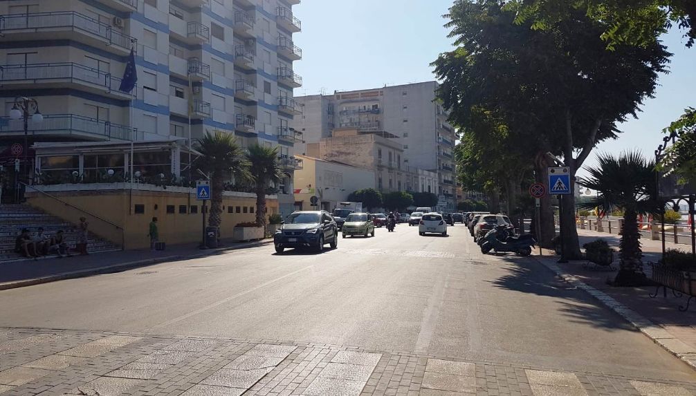 Mazara. Divieto di transito e sosta nel lungomare Mazzini nelle serate dei week end estivi