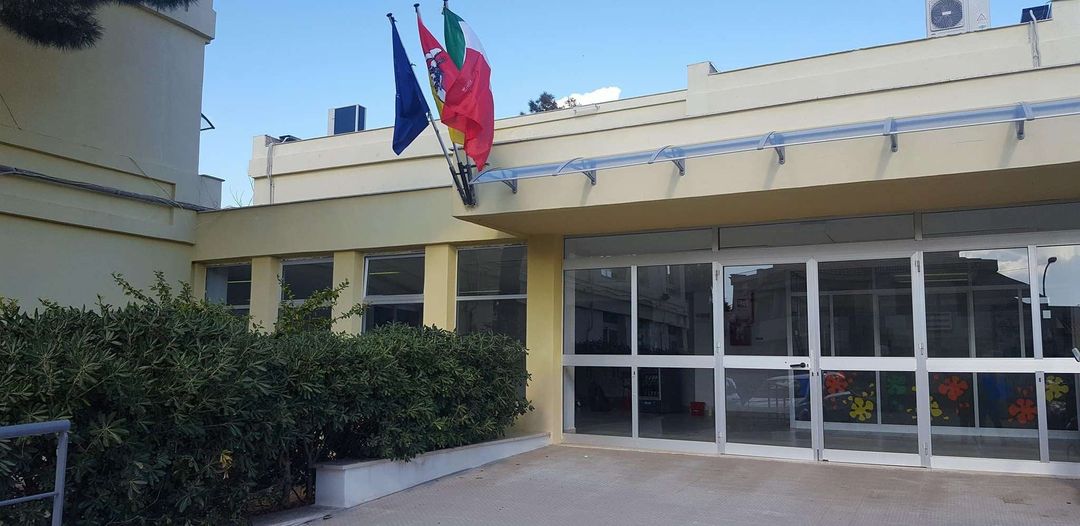 Campobello: Altro caso covid e il sindaco chiude le scuole per la sanificazione