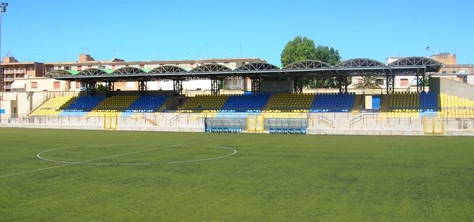 Mazara. Lavori di manutenzione di un tratto della recinzione dello stadio Nino Vaccara