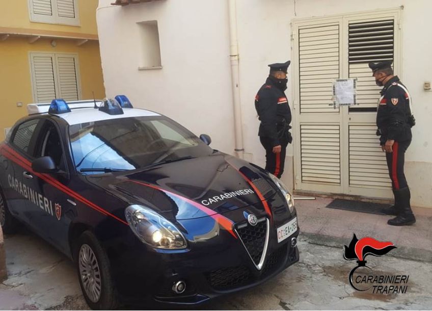 OMICIDIO A CASTELVETRANO. CONTINUANO LE INDAGINI, I CARABINIERI PASSANO AL SETACCIO LE VETTURE DI FAVARA GASPARE E DEL SUOCERO