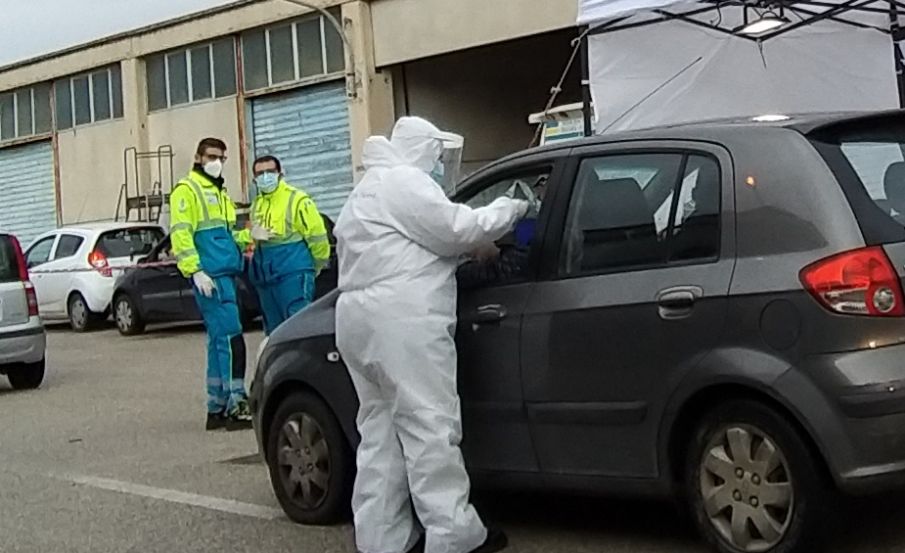 Asp Trapani, Covid... Screening: in due giorni eseguiti 10.749 tamponi su studenti e personale scolastico, i positivi 62