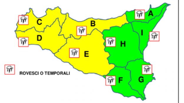 Pioggia in arrivo, allerta gialla domani in mezza Sicilia