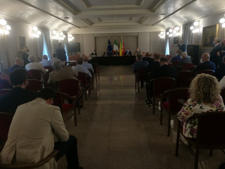 Pesca. Ugl, positivo incontro con Sottosegretario alla Pesca Battistoni