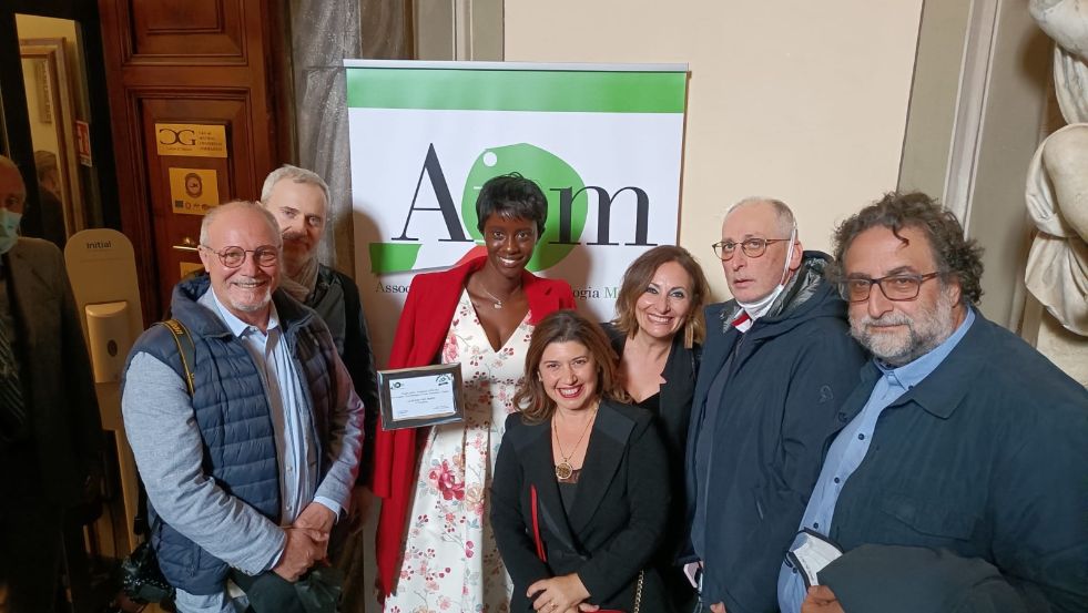 Premiato il documentario “La Scatola del Tempo” per la regia di Marco Tumbiolo al concorso nazionale “Oncologia e cinema” della Fondazione AIOM Associazione Italiana di Oncologia Medica - Roma