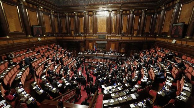 Manovra, il testo al Senato. Reddito di cittadinanza, Superbonus e Quota 102: ecco cosa prevede