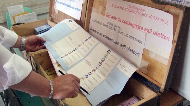 Sicilia. Ex province, si profila un nuovo slittamento del voto