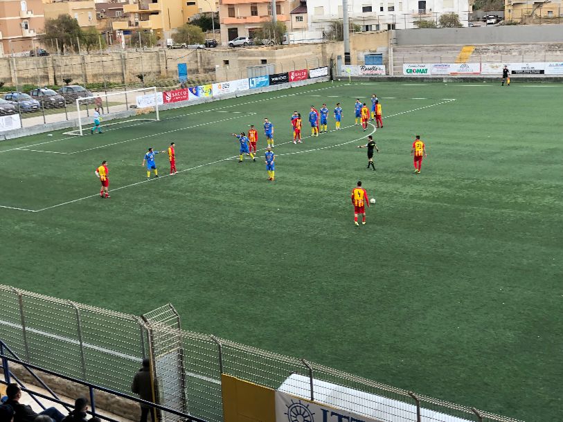 Finisce in parità il derby MAZARA - MAZARESE 0-0. I giallorossi sciupano un calcio di rigore