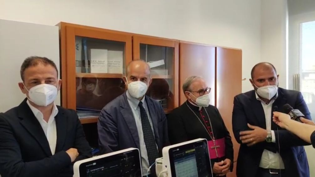 Mazara: (video) l'azienda A29 dona 2 monitor Multiparametrici all'ospedale Abele Ajello