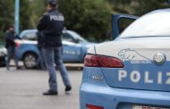 Uomo arrestato dalla Polizia di Stato per atti osceni