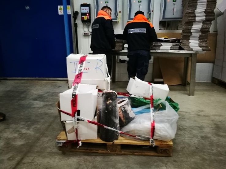 Mazara. La Guardia Costiera sequestra 400 kg di prodotto ittico non a norma