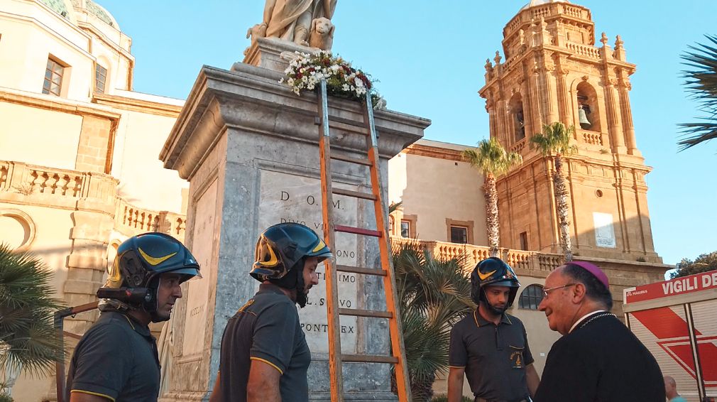 Mazara. L’OMAGGIO DEL VESCOVO A SAN VITO