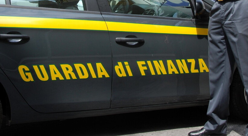 Maxi truffa sui carburanti. Eseguite misure cautelari, sequestri e avvisi di garanzia