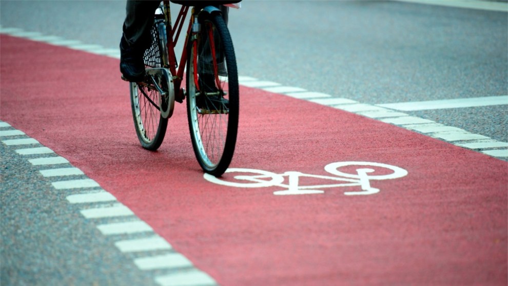 Mazara. Lavori pista ciclabile. Dal 13 al 16 novembre divieto di sosta in tutto il lungomare, dal piazzale Quinci al Kikis lato mare