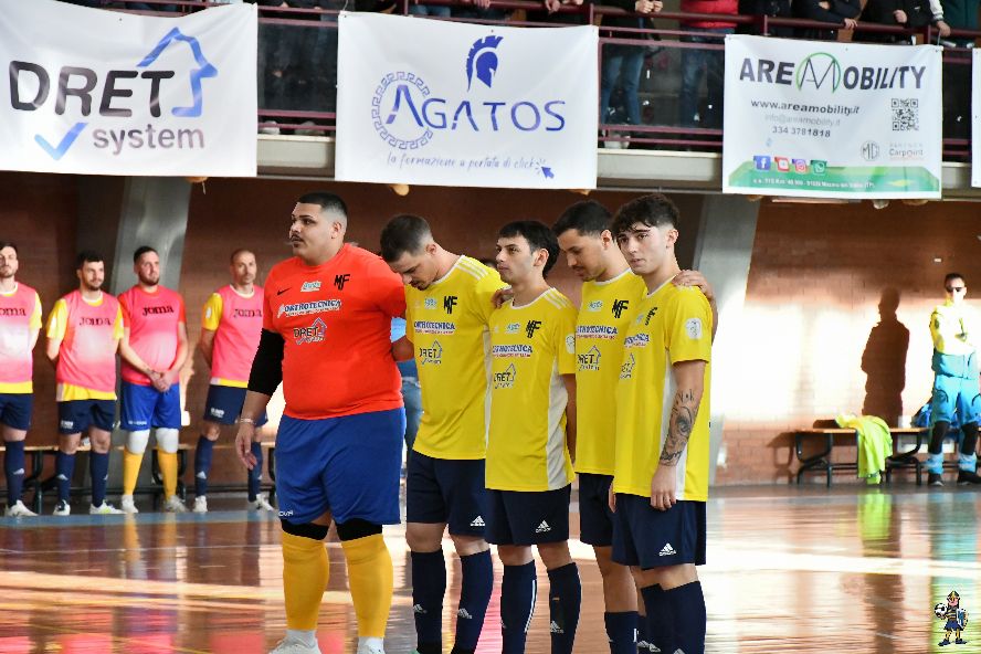 IL FUTSAL MAZARA PIEGA 5-2 IL BLINGINK E TIENE IL PASSO DEL CARINI. ADESSO E’ L’UNICA ITALIANA DEL FUTSAL NAZIONALE ANCORA IMBATTUTA