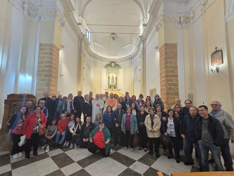 Mazara. PARROCCHIA SACRO CUORE in SANTA MARIA DI GESU’. “Visita a sorpresa del Vescovo Angelo GIURDANELLA”