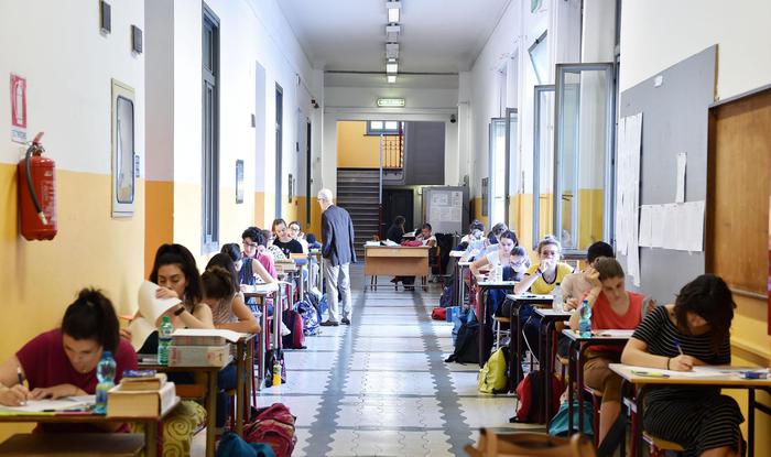 SCUOLA. Al via dal 19 giugno gli esami di maturità. Date, orari, commissioni, tipologia di prove, punteggio