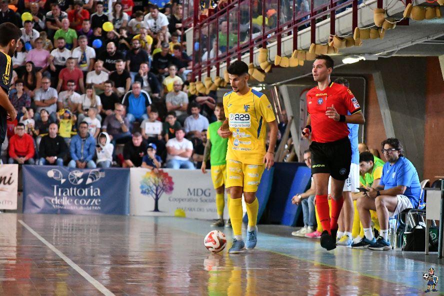 FUTSAL MAZARA ATTESO NELLA TANA DEL CANOSA. GIALLOBLU A CACCIA DEL PRIMO SUCCESSO STAGIONALE