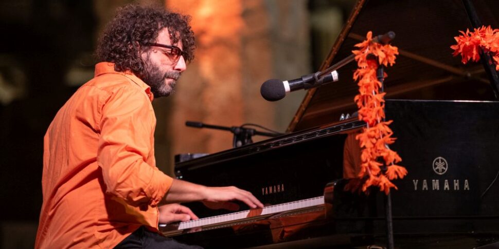 Un artista siciliano in nomination per i Latin Grammy Award: è il pianista e compositore mazarese Fabrizio Mocata