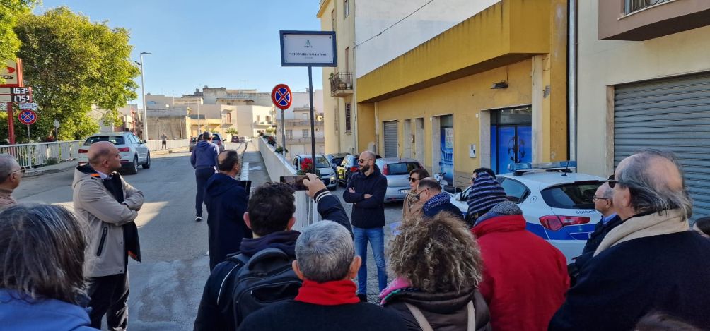 Mazara. Il ponte storico di collegamento tra il Trasmazaro ed il Centro da oggi assume il toponimo 